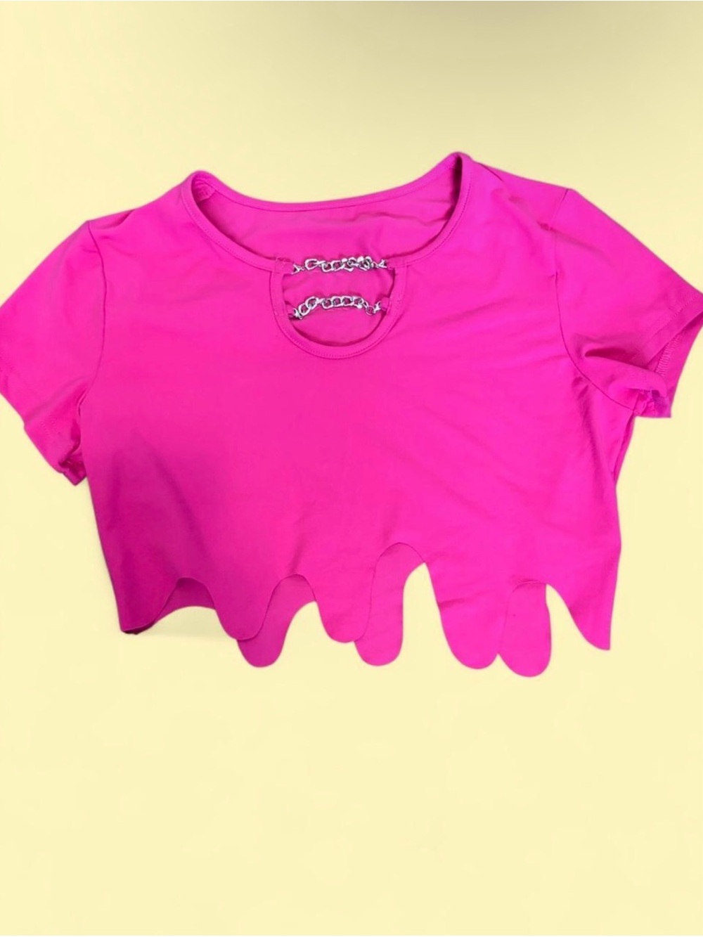SHEIN Hot Pink Scalloped Hem Crop Top with Chain Detail